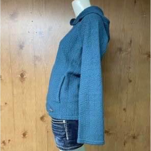 Women’s small Patagonia hoodie (hard to find style!) - Picture 2 of 7